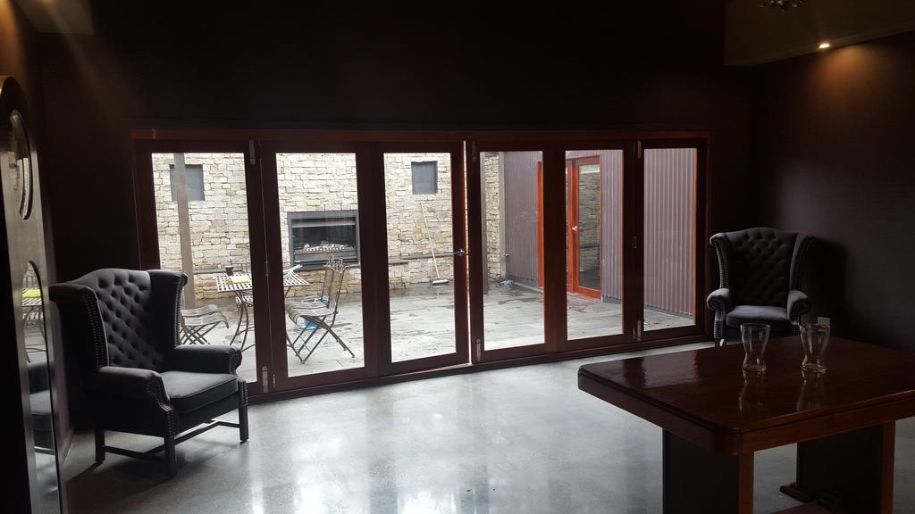 Montrose Barn House- Entire Home Экстерьер фото